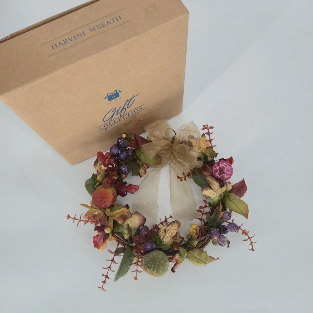 Vintage Avon 2000 Harvest Wreath Faux Fruit Fall Leaves Original Box 12
